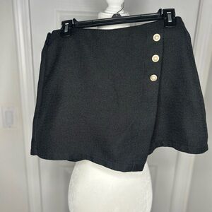 SHEIN Black Asymmetrical Skort with Pearl Buttons